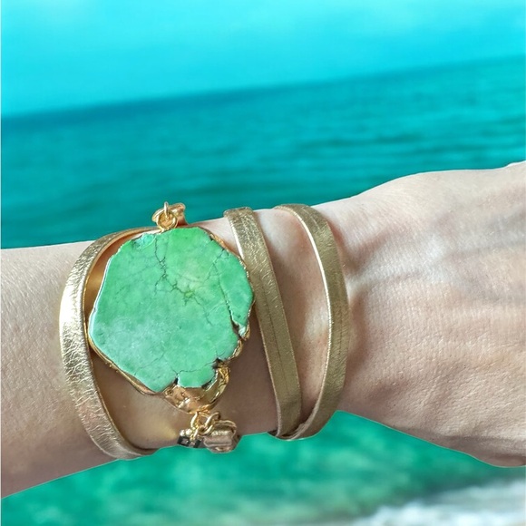 RARE Elizabeth Stone Green Magnesite and Gold Wrap Bracelet